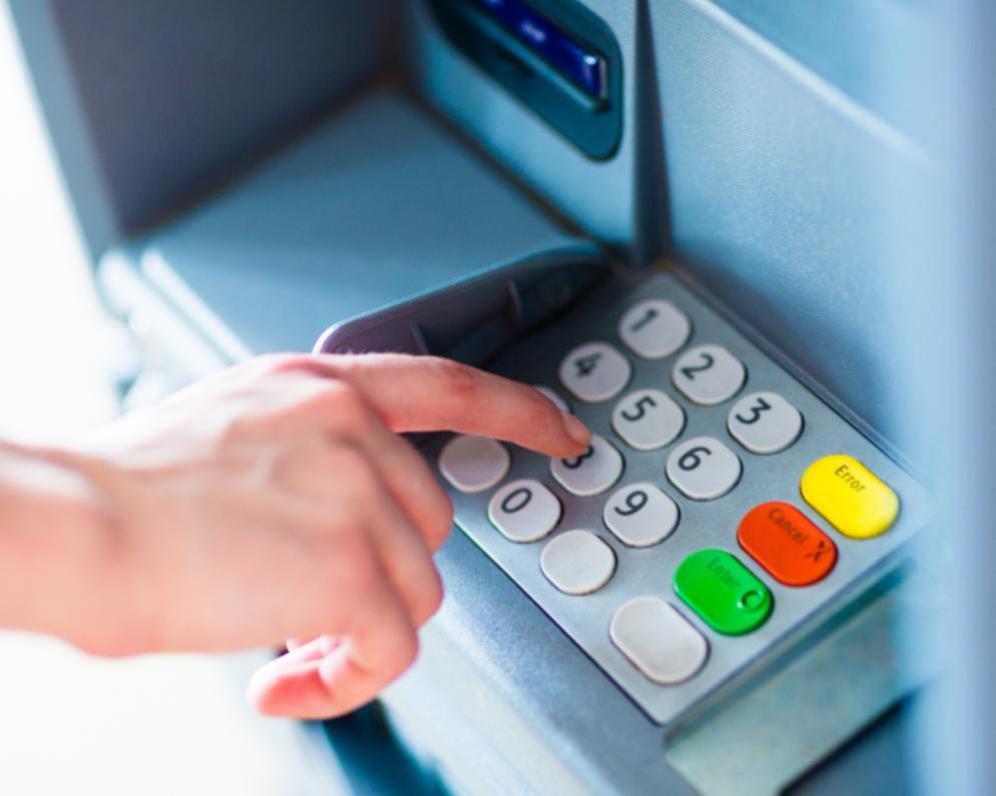 Dokážete se ubránit nejčastějším podvodům s platebními kartami?